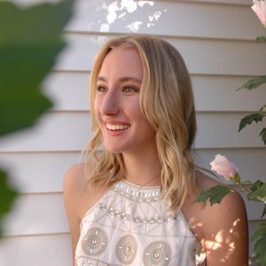 Meet your Posher, Brooke