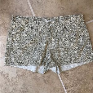 Madewell olive polka dot shorts