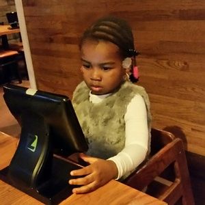 Meet your Posher, Shanell