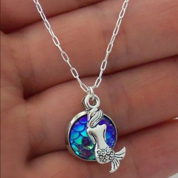 Jewelry - Mermaid necklace