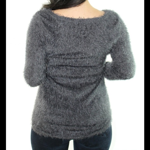 Fancy pullover Sweater - Picture 2 of 3