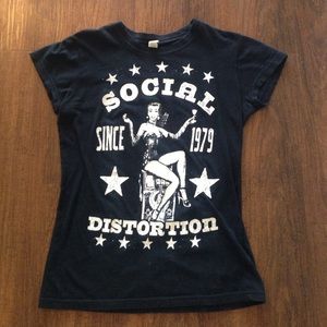 Social Distortion T