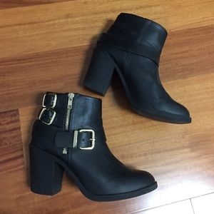 ✨SOLD✨H&M Gold Embellished Black Ankle Boots