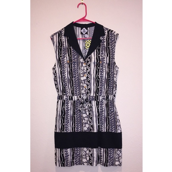 5 FOR $25 ⭐️ NWT Tribal Print Dress - Picture 4 of 5