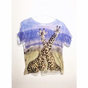 Giraffe print tee