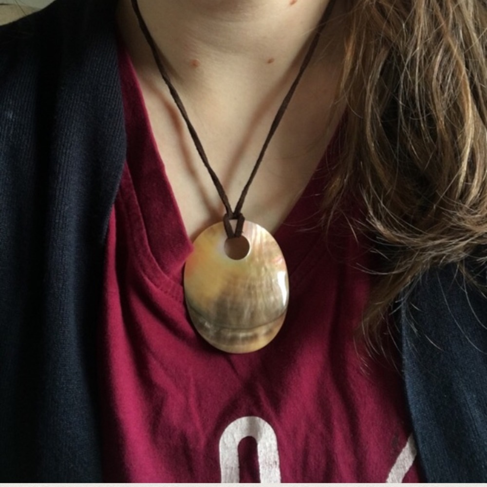 Shell necklace set - Picture 5 of 7