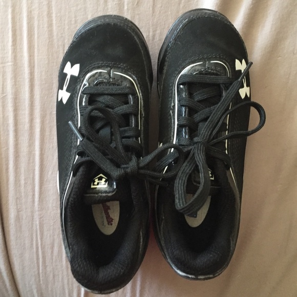 Under Armour Baseball Cleats