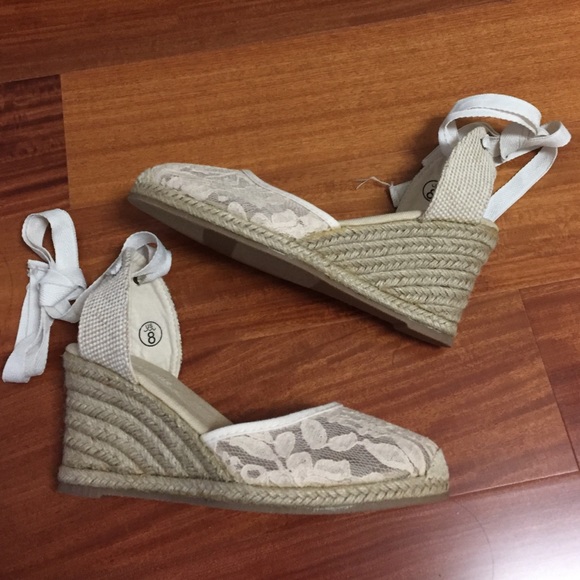 Soludos Lace Tall Wedge
