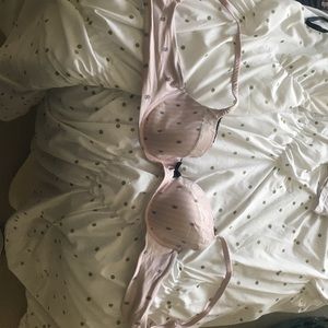 Victoria Secret Bra in size 36B. Pink and White