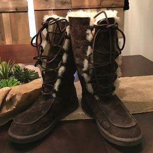 Ugg chocolate brown lace up boots