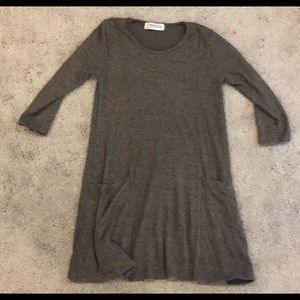Soft sweater dress with pockets!!