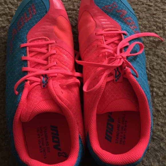 INOV 8 F-LITE 235 running shoe