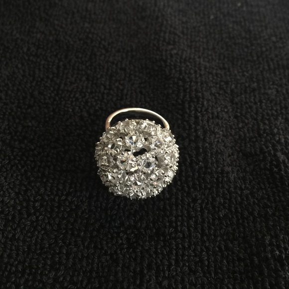 Crystal ring - Picture 1 of 2