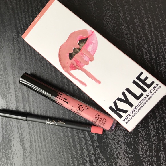 Kylie lip kit 'koko k' brand new with box - Picture 1 of 4