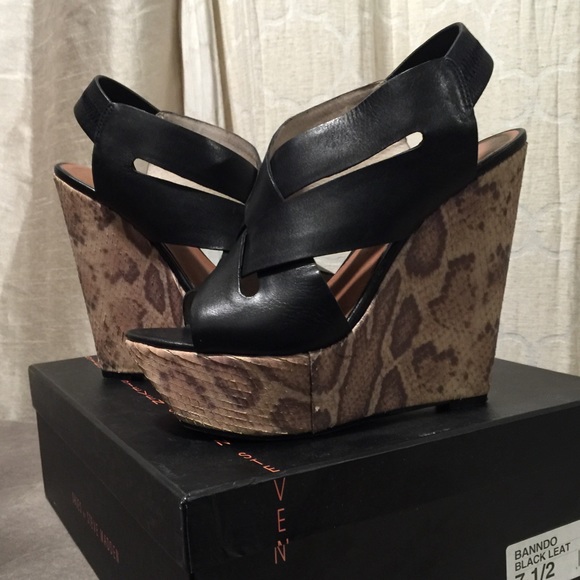 *Price Lowered!* Steven by Steve Madden Wedges - Picture 1 of 4