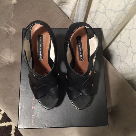 *Price Lowered!* Steven by Steve Madden Wedges - Picture 2 of 4