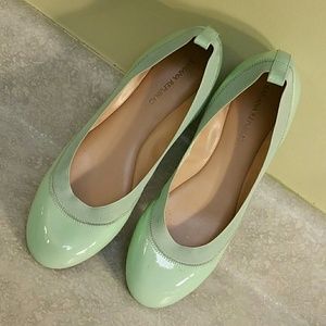 Banana Republic shoes