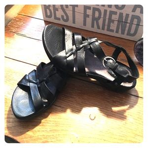 Clarks Artisan sandal