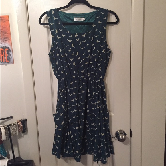 Dark Green Bird Dress - Picture 1 of 3