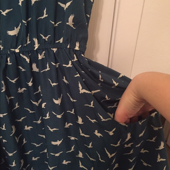 Dark Green Bird Dress - Picture 3 of 3