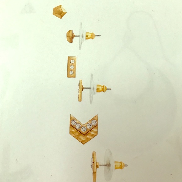 Silpada Jewelry - Set of 3 post studs. Silpada Jewelry - Set of 3 post studs.