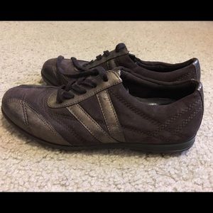 Ecco dark chocolate brown sneakers