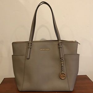 Michael Kors Jet Set Large Saffiano Leather Tote
