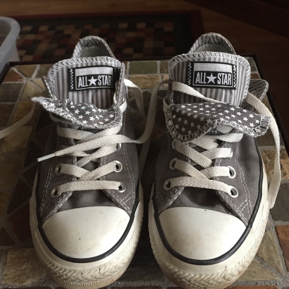 Ladies converse