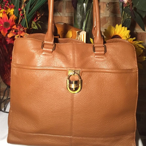 Calvin Klein Handbags - 💄💋SALE💄💋Calvin Klein Leather Bag