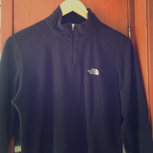 North Face Fuzzy Fleece. Women's medium. Black