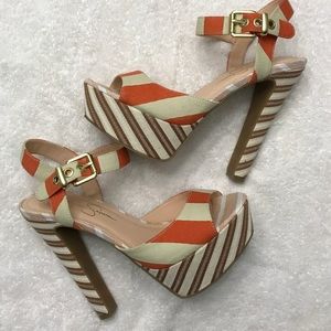 Jessica Simpson 6 1/2 open toe chunky heel