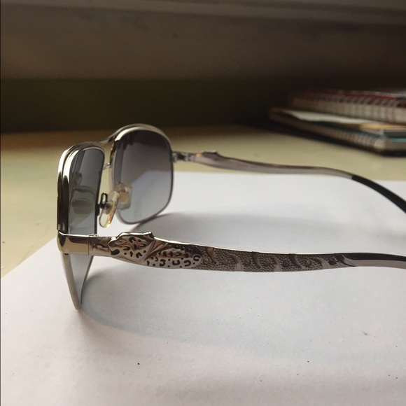 Gradient Lenses Rimless Sunglasses - Picture 2 of 3