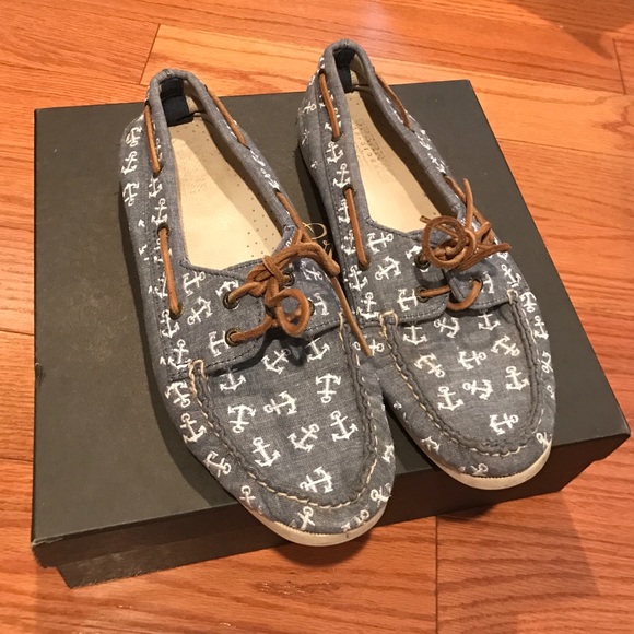 Nautical Sperry top-siders