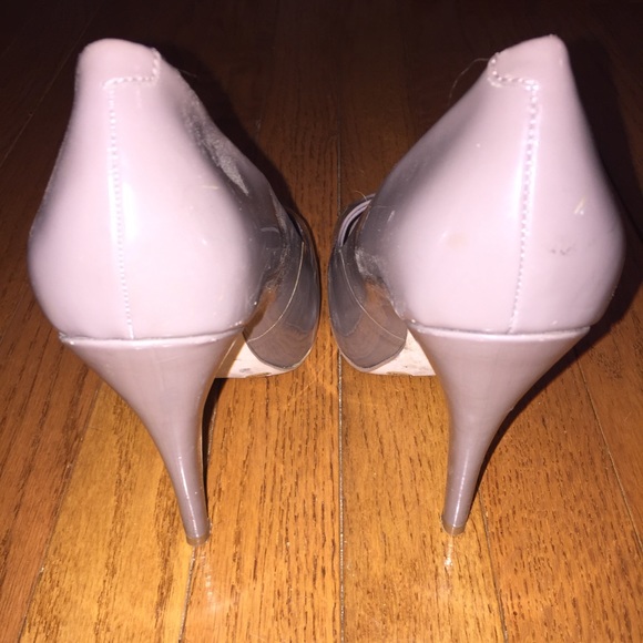 Jessica Simpson Heels - Picture 2 of 3