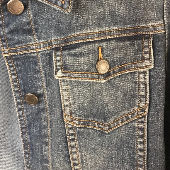 Jean jacket - Picture 3 of 4