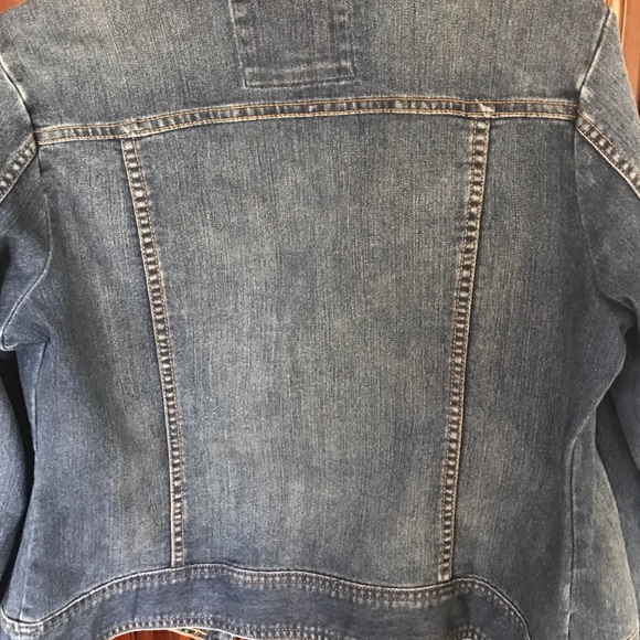 Jean jacket - Picture 4 of 4
