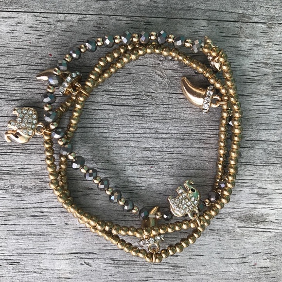 $5 SALE! Good luck charm wrap bracelet - Picture 2 of 2