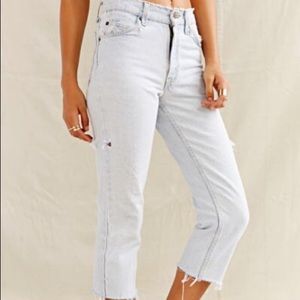 Urban renewal recycled bleach Levi's capri