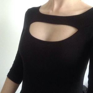 Charlotte Russe Cutout Front 3/4 Sleeve Top