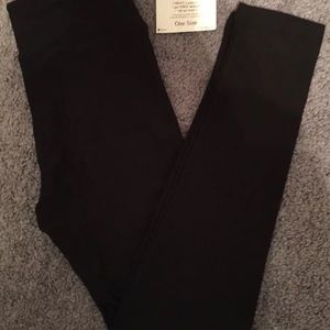 Lularoe Black OS leggings
