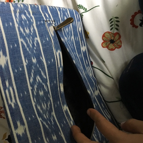 iPad case Aztec pattern - Picture 3 of 3