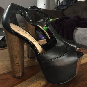 JESSICA SIMPSON DANY PLATFORM SANDAL HEELS