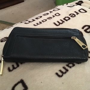 Navy Liz Claiborne wallet