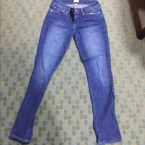 Levis straight low rise Jean