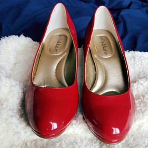 NWT NIB Kelly & Katie Red Heels