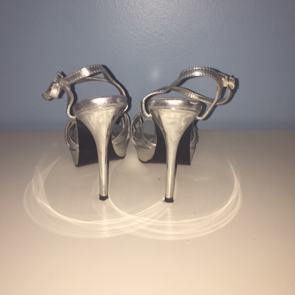 Prom heels!! - Picture 3 of 3