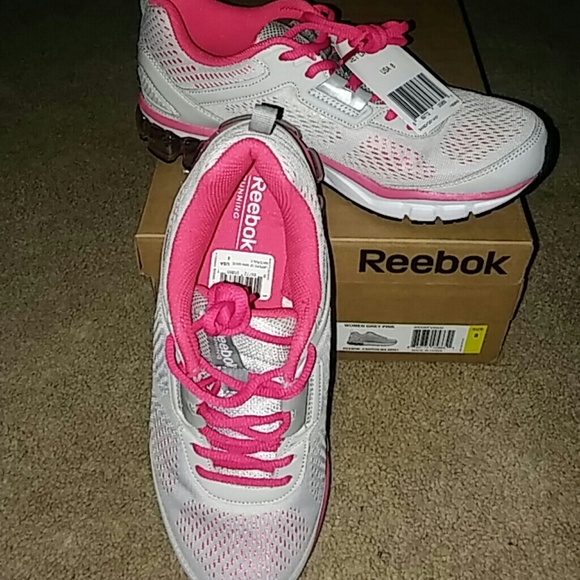 2 Pairs Reebox Runners Jet Ride Nwt Wm 8