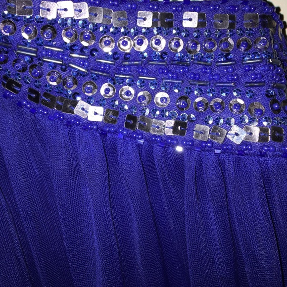 Prom Dress - Picture 2 of 3