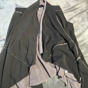 Gorgeous vest/cardigan