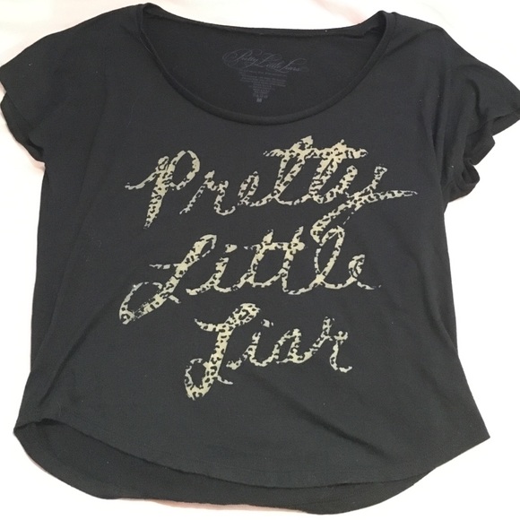 Pretty Little Liars graphic tee - Picture 2 of 4